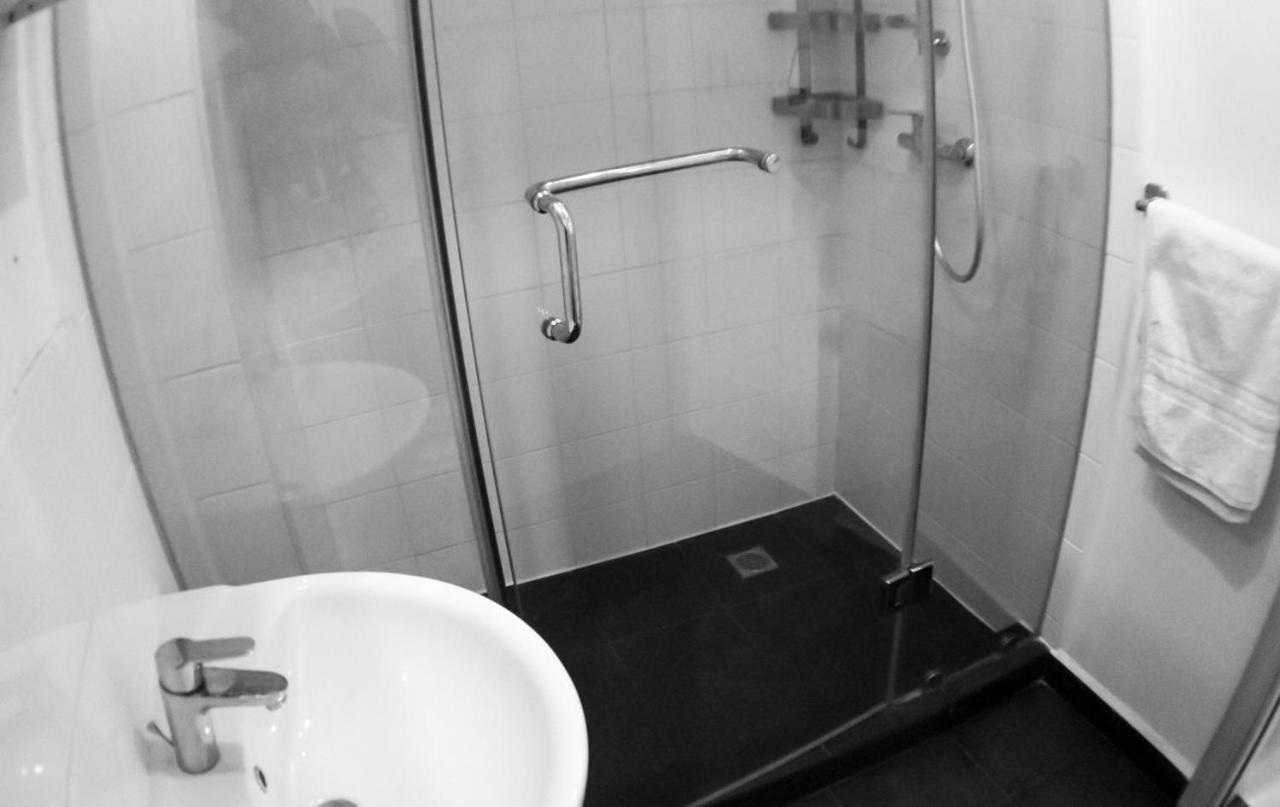 Gallery Apartments By Bestwest Hospitality Accra Ngoại thất bức ảnh